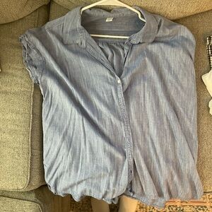 Old navy chambray button up